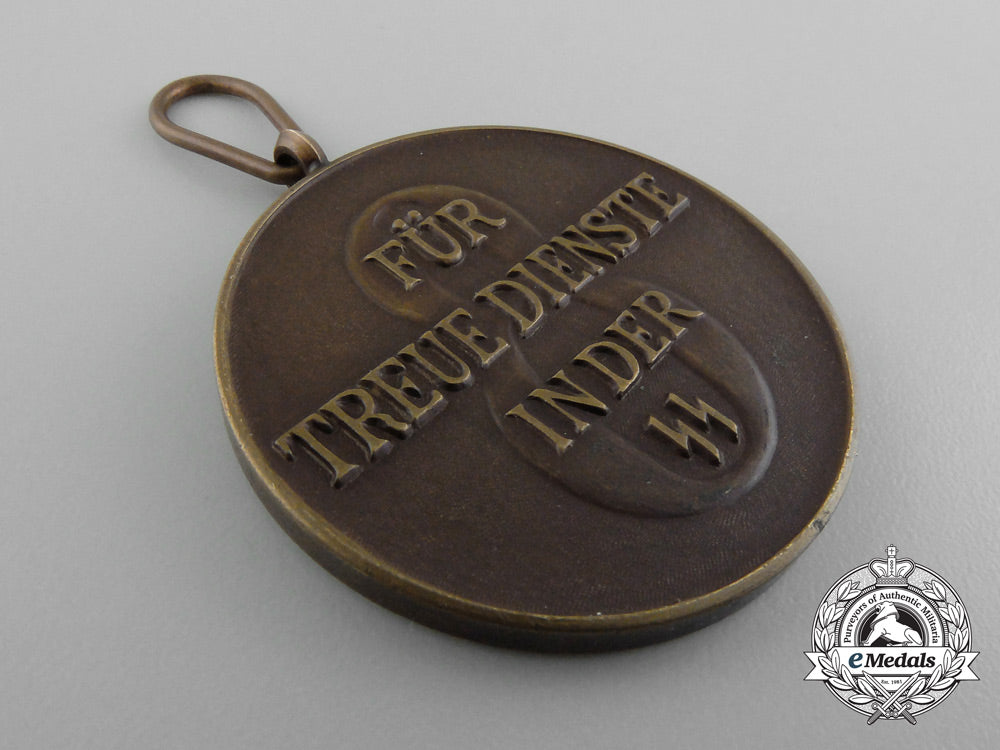 a_waffen-_ss_eight_year’s_faithful_service_award_by_deschler_d_2174_1