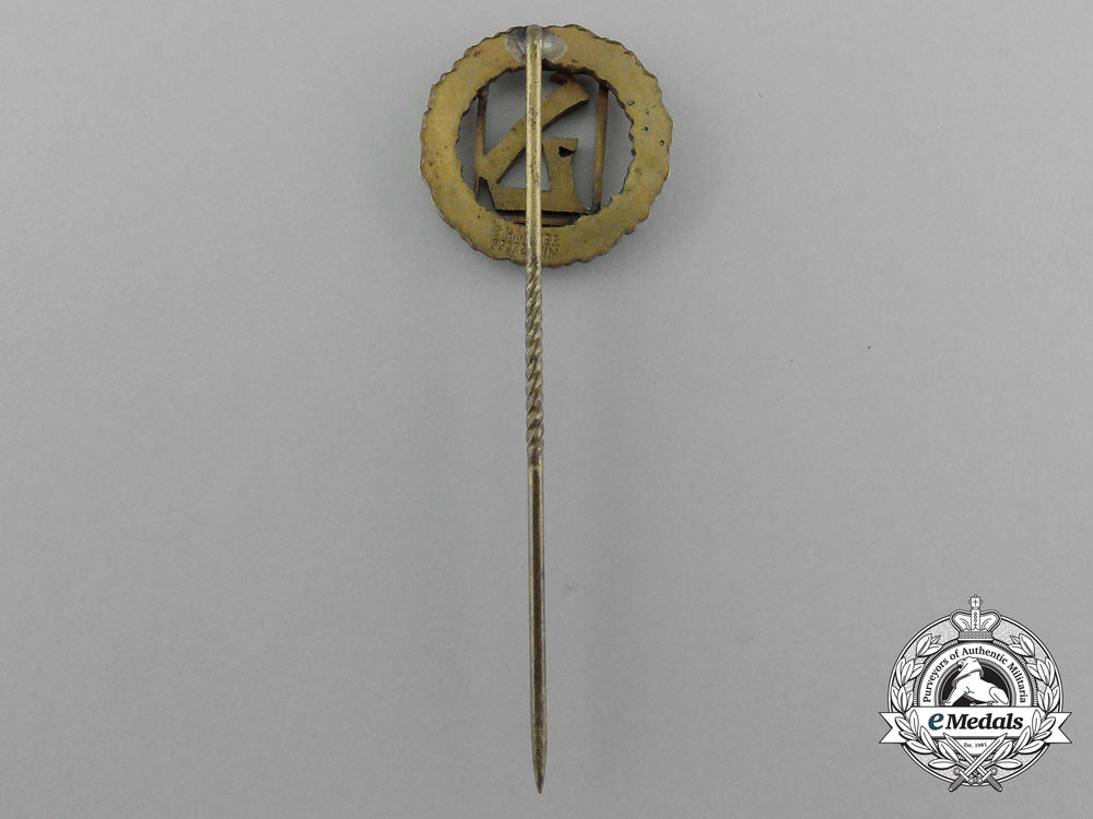 a_rare_german_works_kiel(_deutsche_werke_kiel)_honour_stick_pin_by_b._h._mayer,_pforzheim_d_2331_1