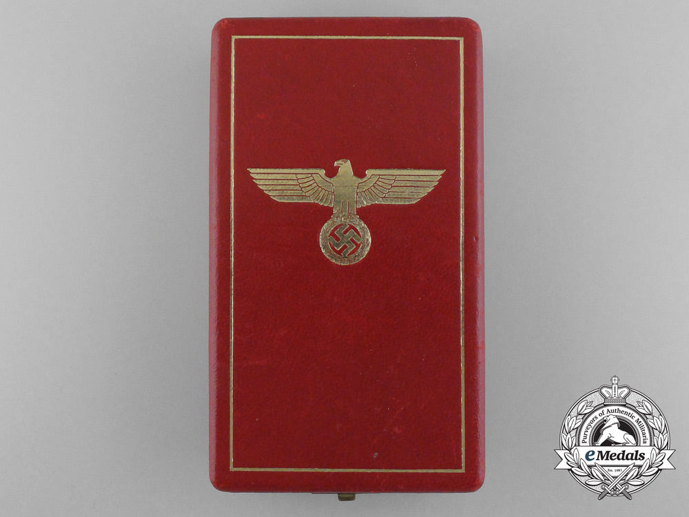 a_german_eagle_order;5_th_class_by_godet_of_berlin_with_case_d_2514
