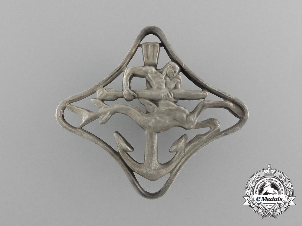 an_italian_royal_navy_torpedo_ship_war_navigation_badge;_second_class_in_packet_of_issue_d_2928_2_1