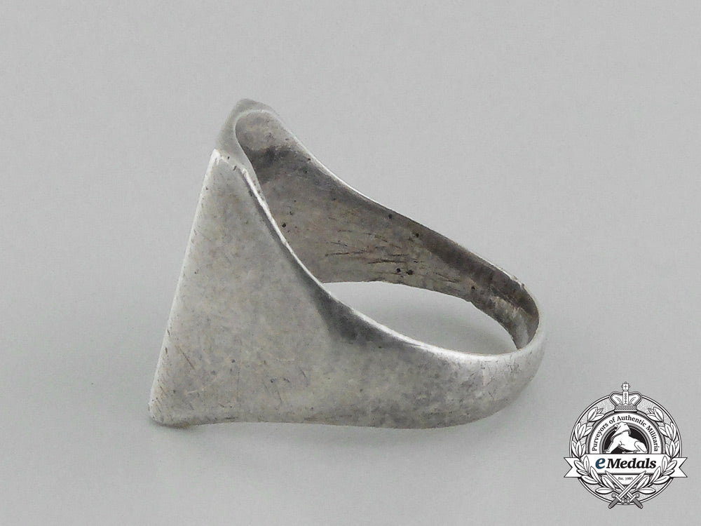 a_spanish_blue_division_ring_d_3033