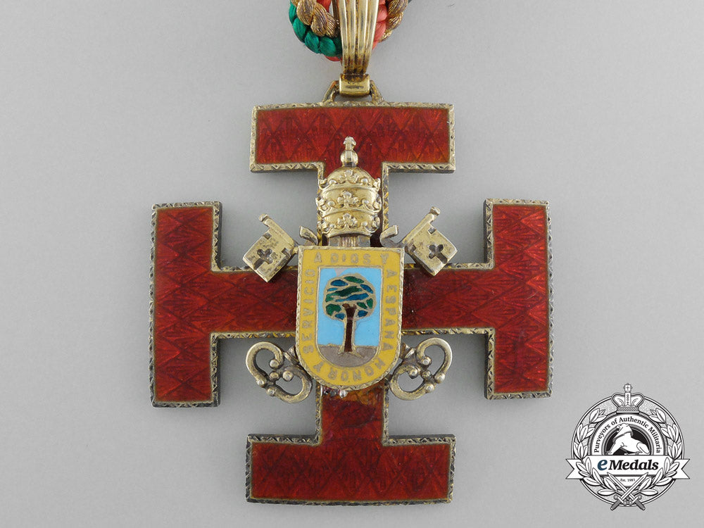 a_university_of_valladolid_santa_cruz_collegiate_honour_award_d_3140