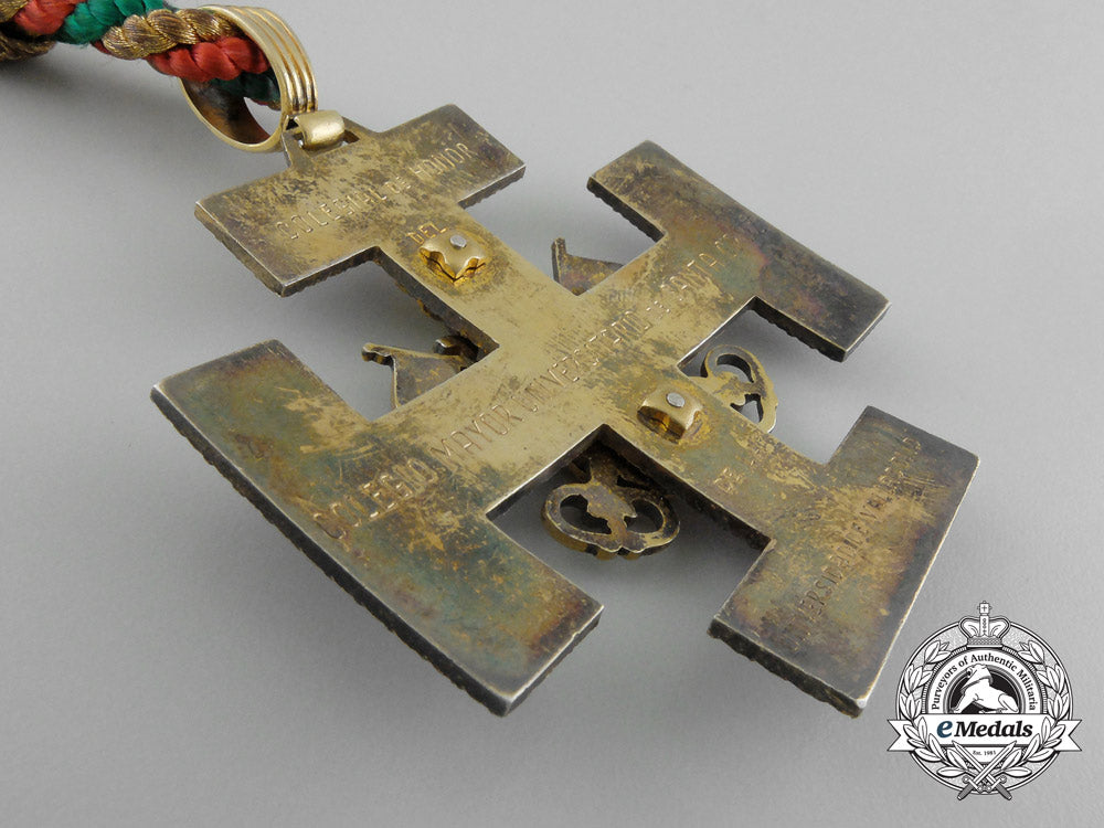 a_university_of_valladolid_santa_cruz_collegiate_honour_award_d_3143