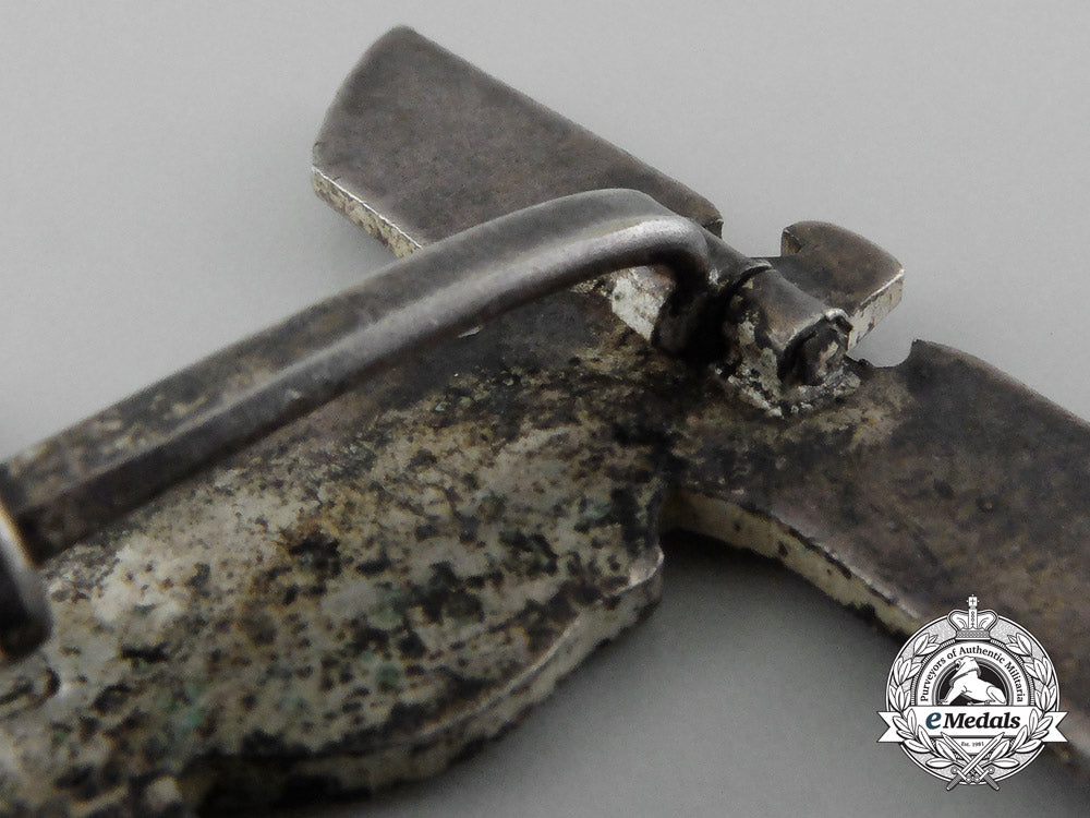 a_clasp_to_iron_cross_first_class_by_bh_mayer_d_3246_1