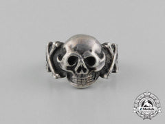 A German Third Reich Period Skull Ring; 800 Marked