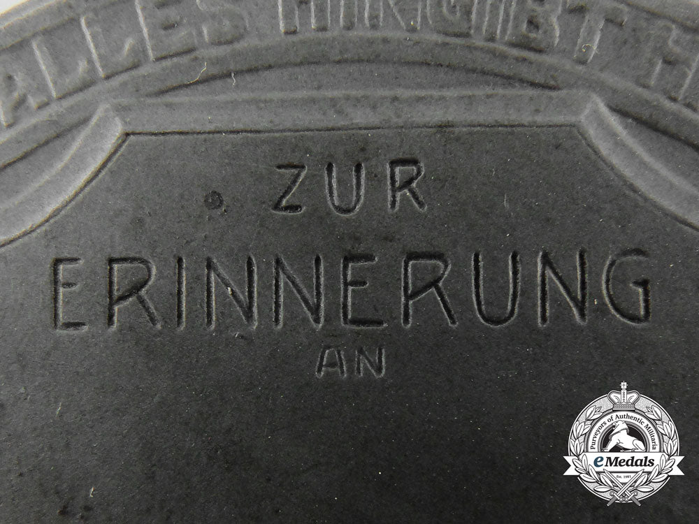 a_first_war_german_imperial_medal_to_the_fallen1914-1917_d_3805_1