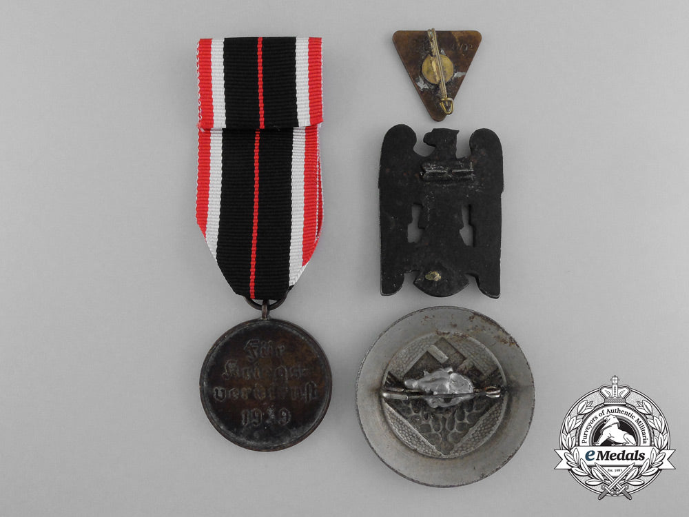 a_lot_of_four_german_third_reich_period_awards,_badges,_and_decorations_d_3876
