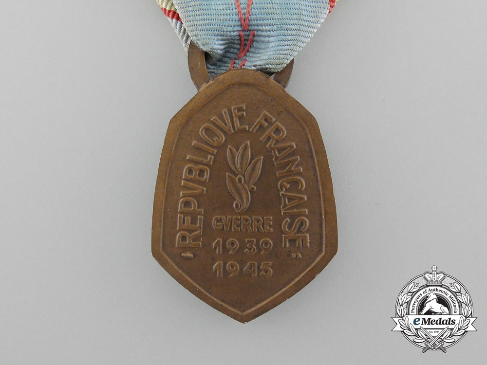 a_french_second_war_commemorative_medal1939-1945_d_3969