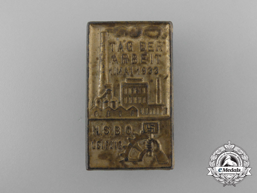 a1933_nsbo_leipzig“_day_of_labour”_badge_d_4156