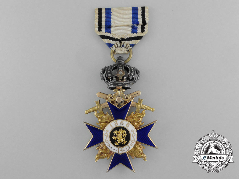 a_bavarian_military_merit_order;3_rd_class_with_crown_and_swords_in_gold_d_4219_1