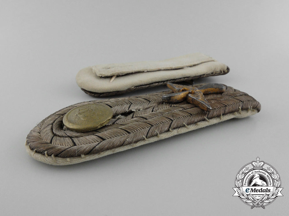 a_set_of_first_war_prussian_leutnant_aviation_shoulder_boards_d_4359