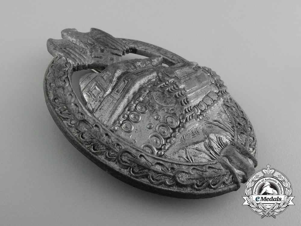 a_silver_grade_panzer_assault_badge_by_a.d_schwert_d_4496