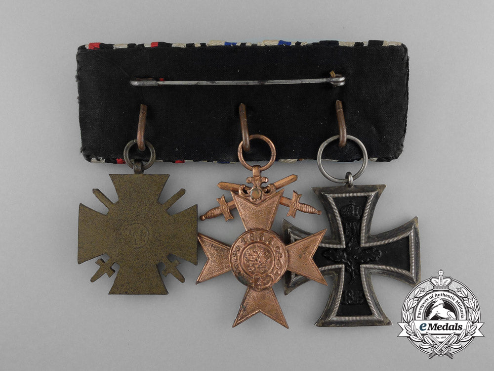 a_first_war_bavarian_medal_bar_with_three_awards_d_4586_1