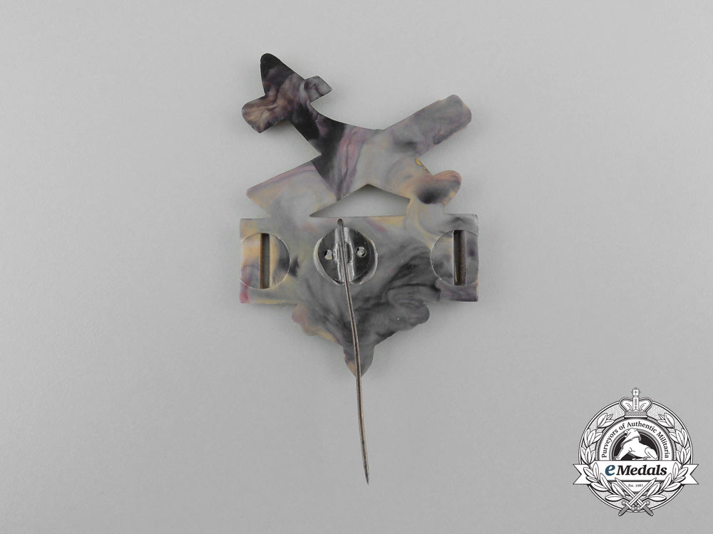 an_unattributed_artillery_badge_d_4966