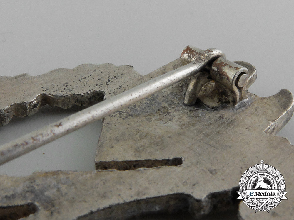 an_infantry_assault_badge;_silver_grade_d_5175