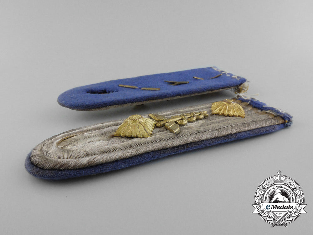 a_matching_set_of_imperial_german_medical_administration_hauptmann_shoulder_boards_d_6291