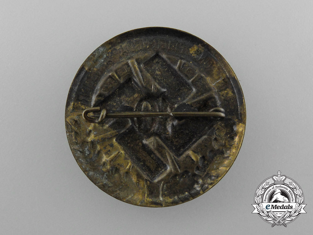 a1934_nsdap_arnsberg_remembrance_celebration_badge_d_6410_1