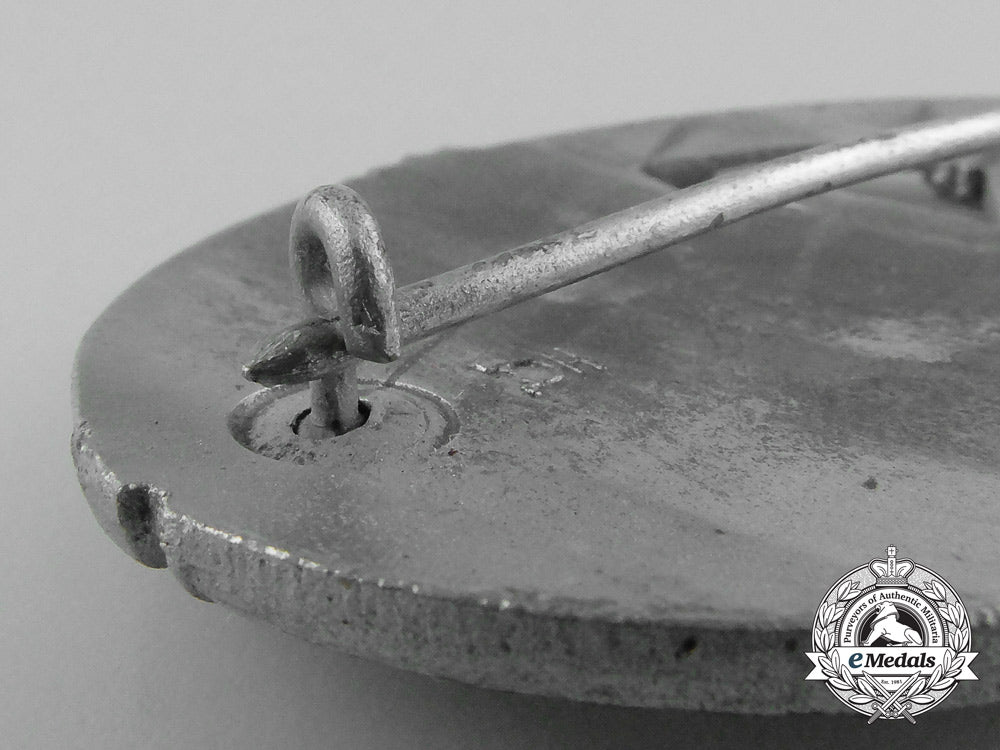 a_mint_silver_grade_tank_badge_by_h._aurich_d_6927