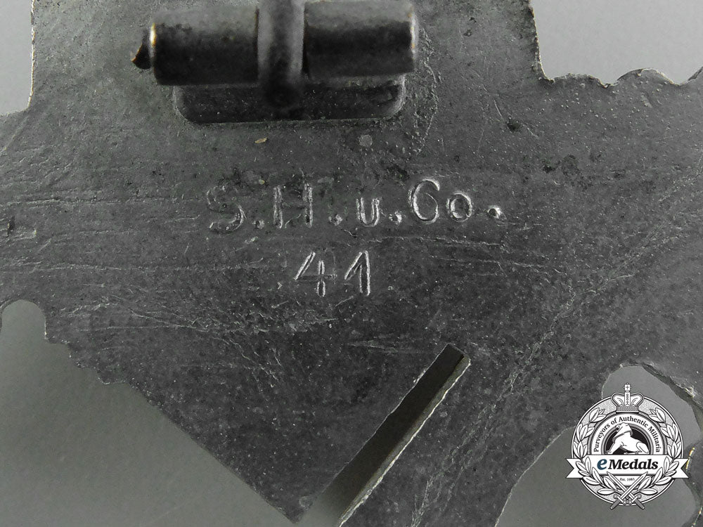 a_silver_grade_infantry_assault_badge_by_sohni_heubach&_co_d_7445