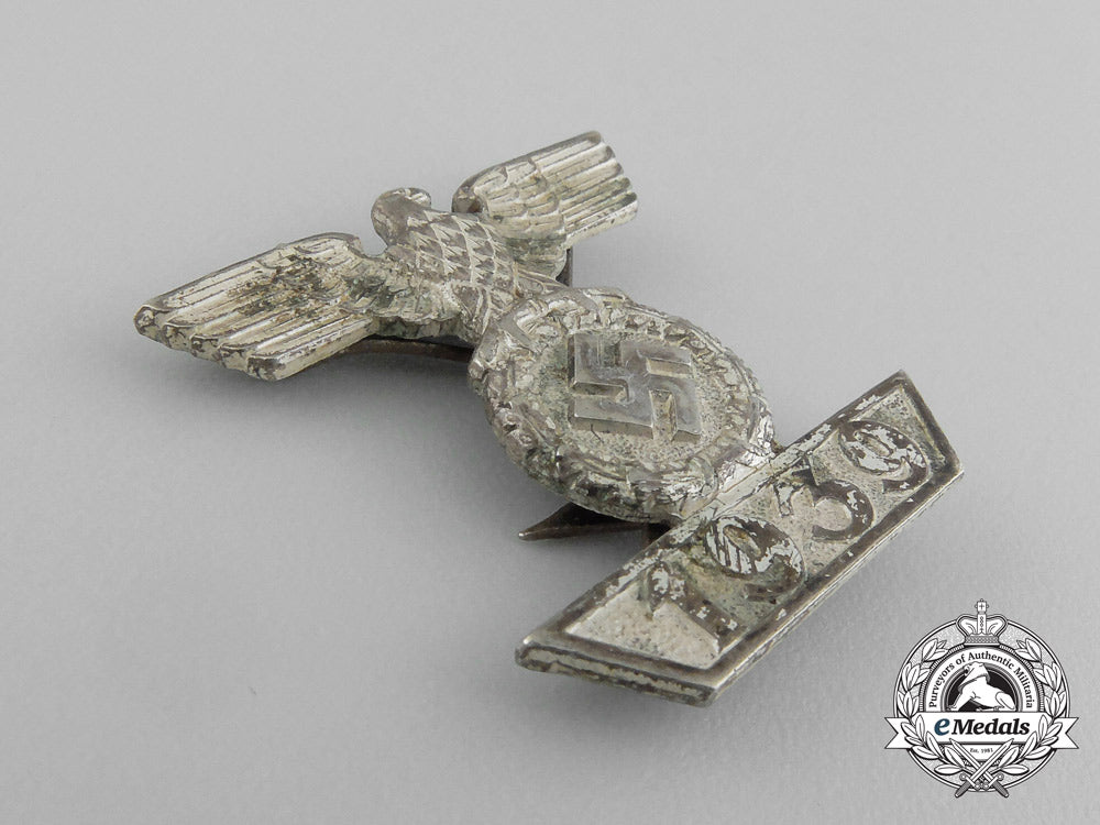 a_fine_clasp_to_the_iron_cross1939_second_class;_type_ii_d_7547_1