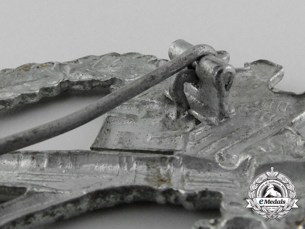 a_silver_grade_infantry_assault_badge_d_8151