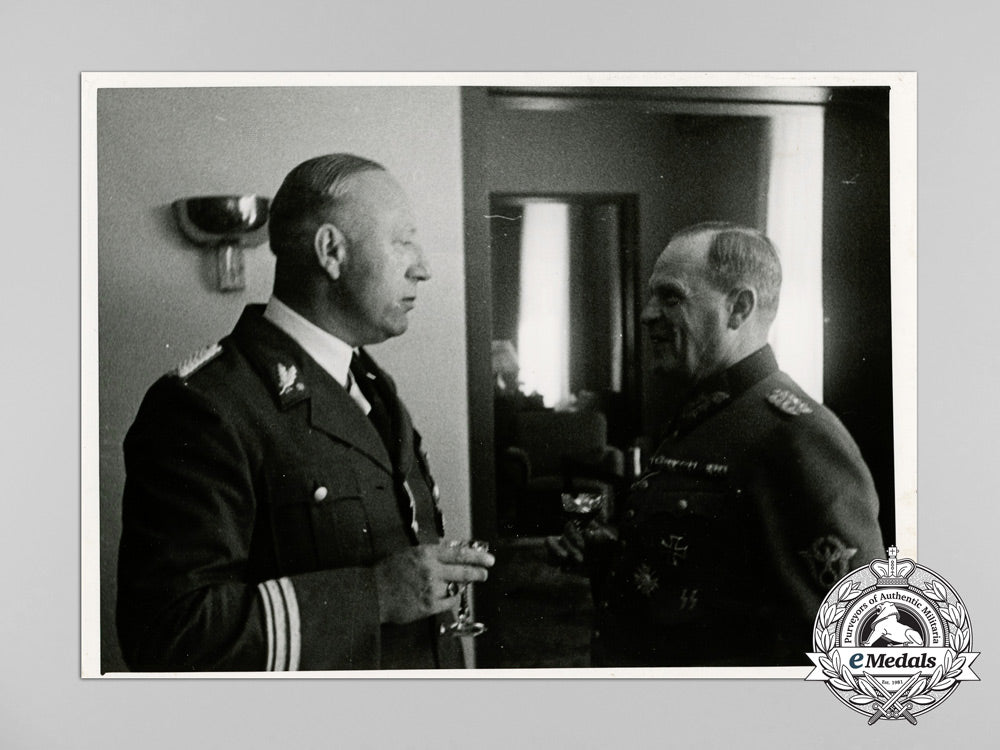 a_press_photo_of_otto-_heinrich_drechsler&_eastland_administrative_official_d_8507