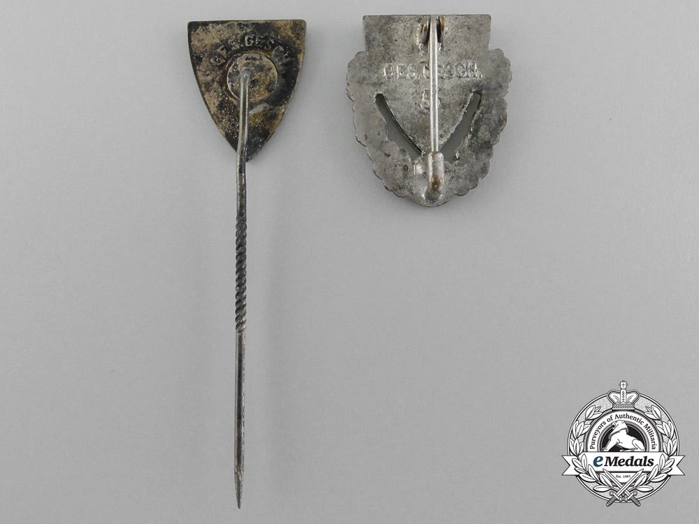 a_lot_of_two_third_reich_period_veteran’s_badges_and_stick_pins_d_8709