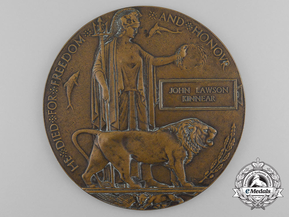 a_memorial_plaque_to_major_john_lawson_kinnear,_d.s.o.,_m.c.,_royal_flying_corps_d_8849_2