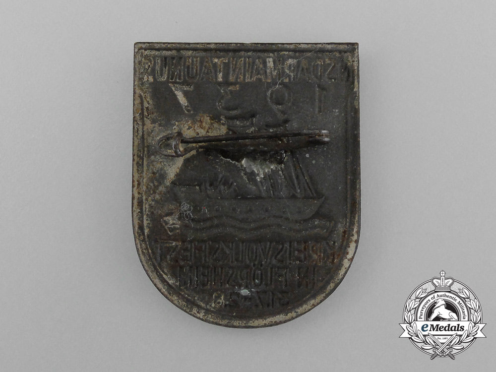 a1937_nsdap_flörsheim_district_volkswest_badge_d_8984