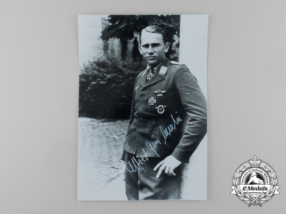 germany,_third_reich._a_lot_of_four_knight's_cross_recipient_signed_post-_war_photographs_d_9207_1_1