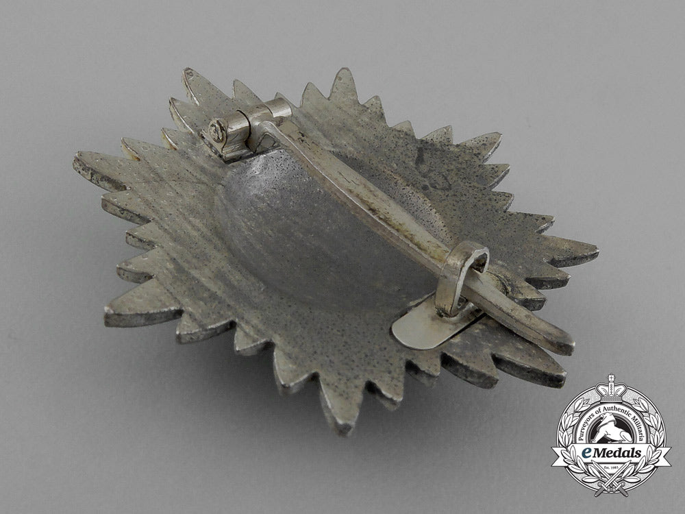 a_silver_grade_eastern_people_bravery_decoration;1_st_class_by_r._wächtler&_lange_in_its_case_of_issue_d_9901_1
