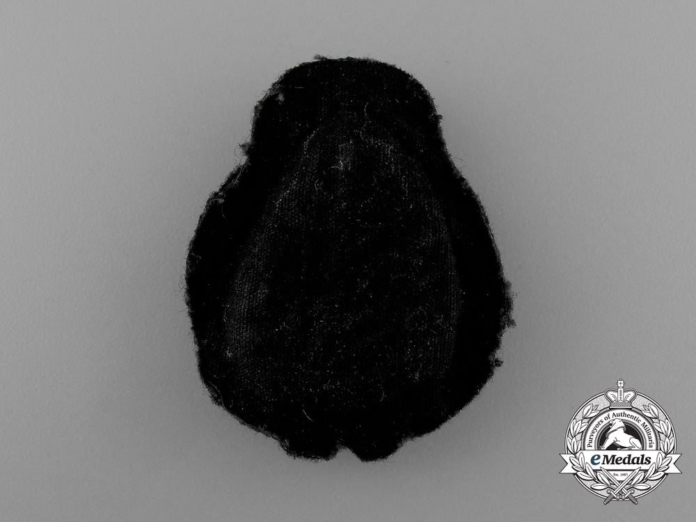 a_small_canadian_forces_general_officer's_cap_badge_d_9913_1