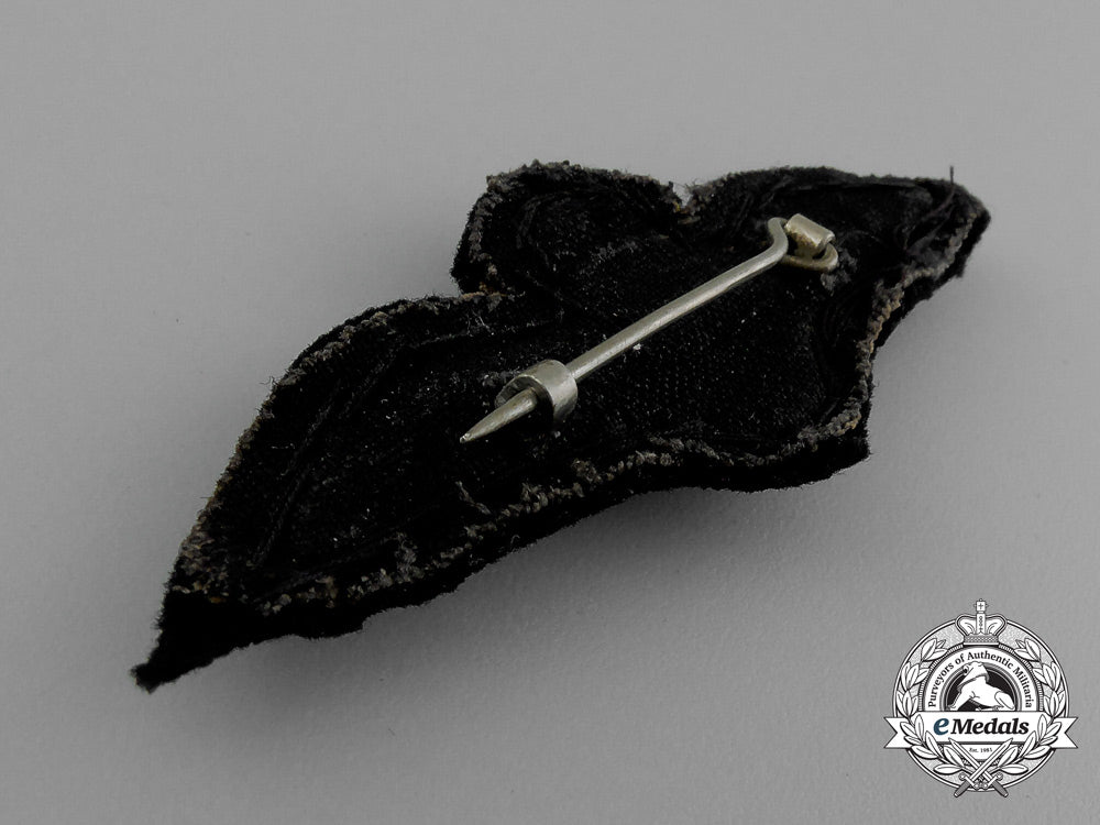 a_second_war_royal_navy&_royal_canadian_navy_fleet_air_arm_pilot's_wing;_published_d_9917_1