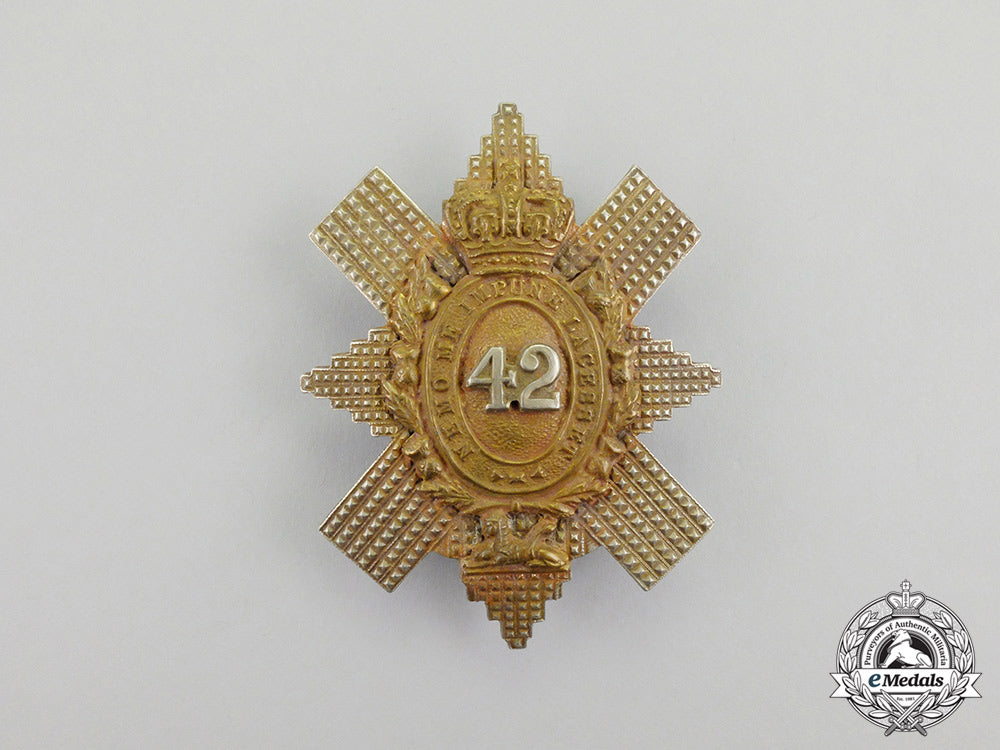 a_victorian42_nd(_the_royal_highland)_regiment_of_foot_sergeant's_glengarry_badge1868-1901_dd_1232