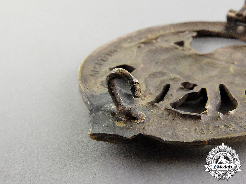 a_german_horse_driver's_badge,_silver_grade_dd_3863