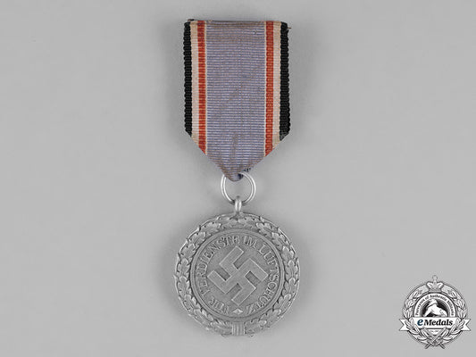 germany,_luftwaffe._an_air_raid_defence_medal,_second_class,_aluminum_version_dsc_0335