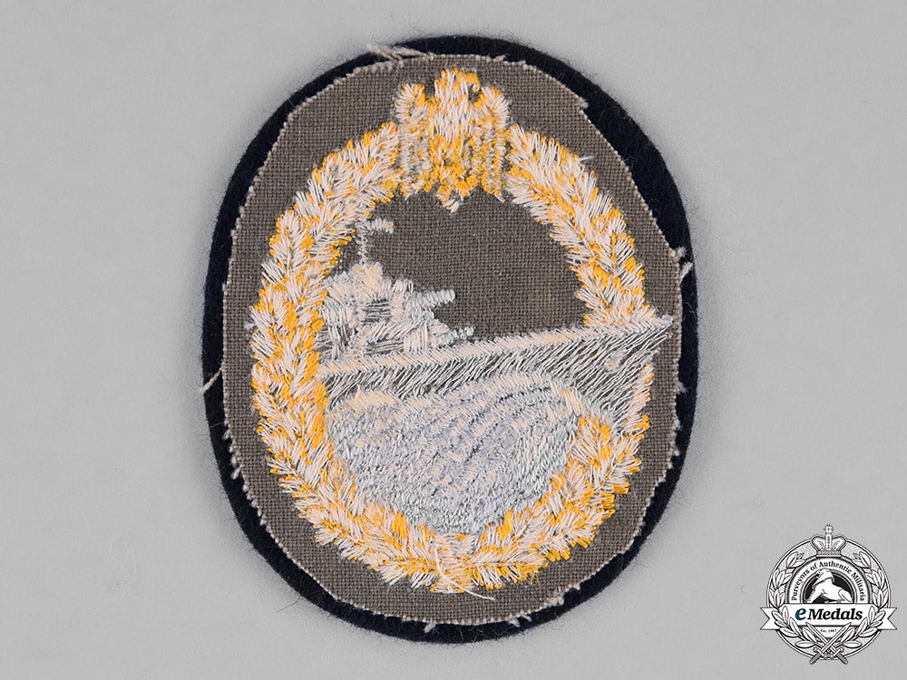 germany,_kriegsmarine._a_destroyer_war_badge,_cloth_version_dsc_0391