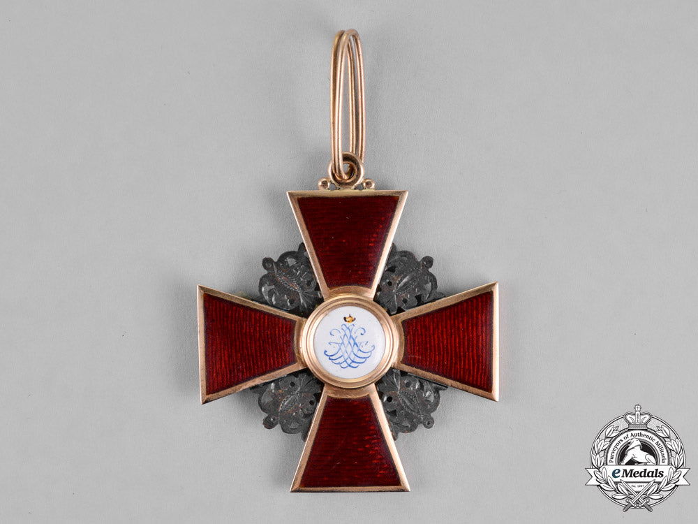 russia,_imperial._an_order_of_saint_anne_in_gold,2_nd_class,_by_ivan_keibel_c.1890_dsc_1239