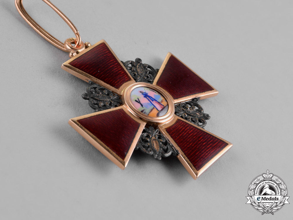 russia,_imperial._an_order_of_saint_anne_in_gold,2_nd_class,_by_ivan_keibel_c.1890_dsc_1247