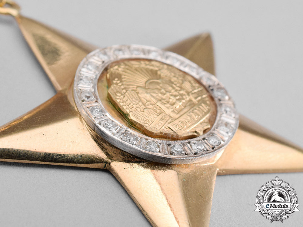 romania,_socialist._a_hero_of_the_romanian_socialist_republic_in_gold,_ruby&_diamonds_dsc_2528_1_1_1_1_1