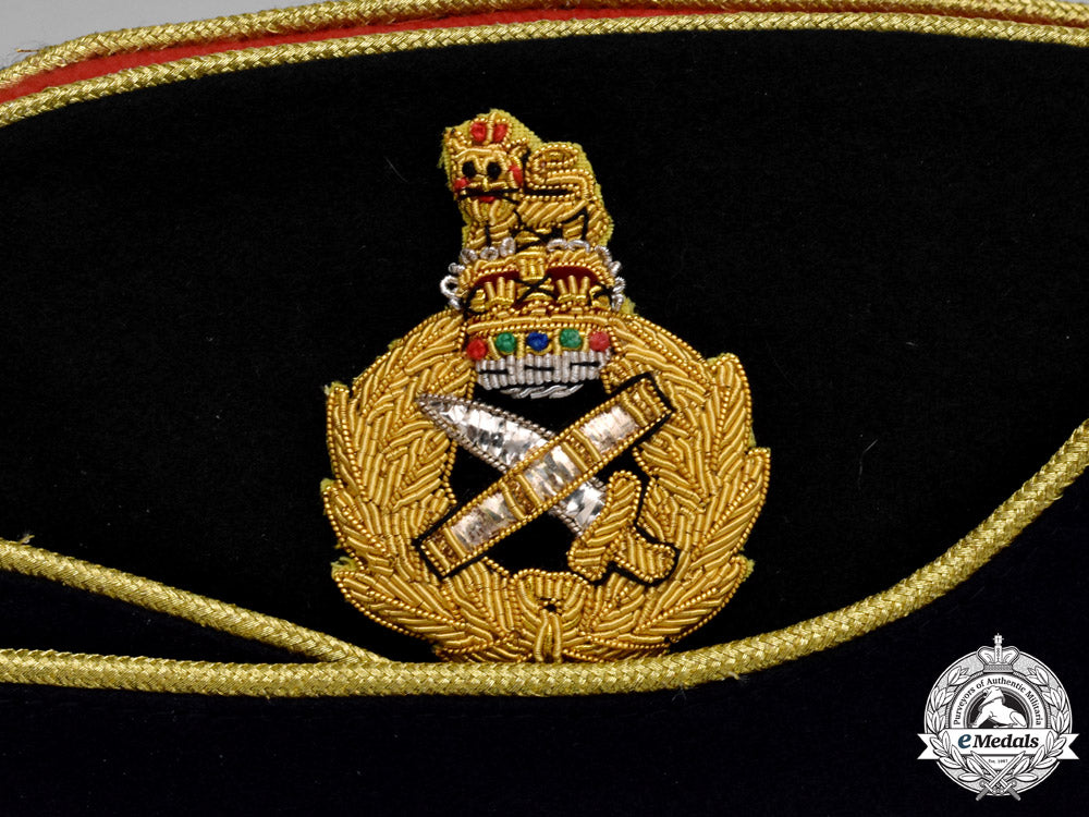 great_britain._an_army_field_marshal's_side_cap_dsc_2536_1