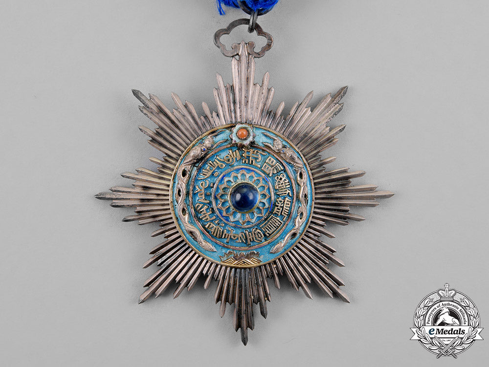 china,_qing_dynasty._an_order_of_the_double_dragon,3_rd_class,3_rd_grade,_c.1910_dsc_3965_1_1