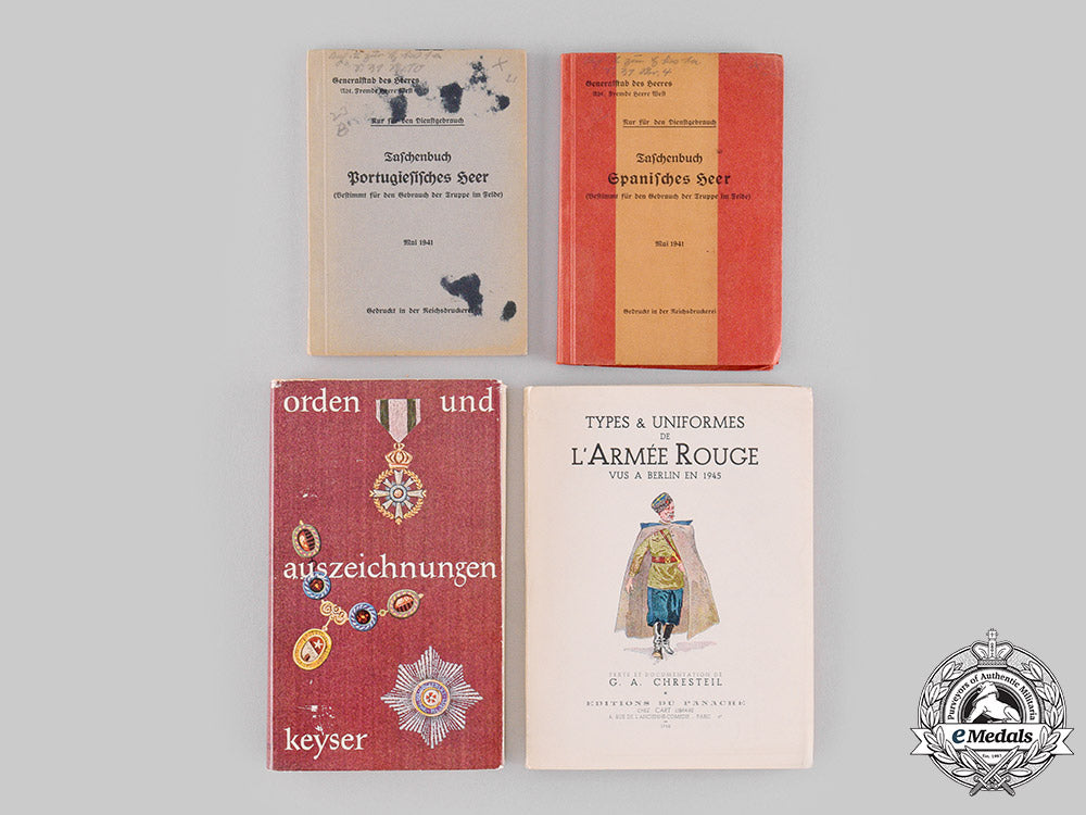 international._lot_of_eight_publications_from_the_library_of_dr.goodwin_dsc_4385_1