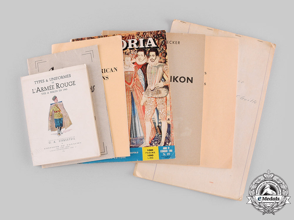 international._a_lot_of_eight_publications_from_the_library_of_dr.goodwin_dsc_4511_1