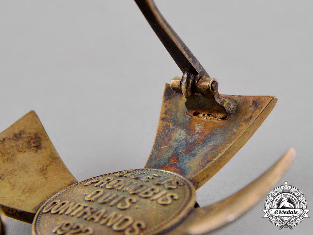 hungary,_kingdom._an_order_of_merit,_officer_cross,_c.1940_dsc_9472