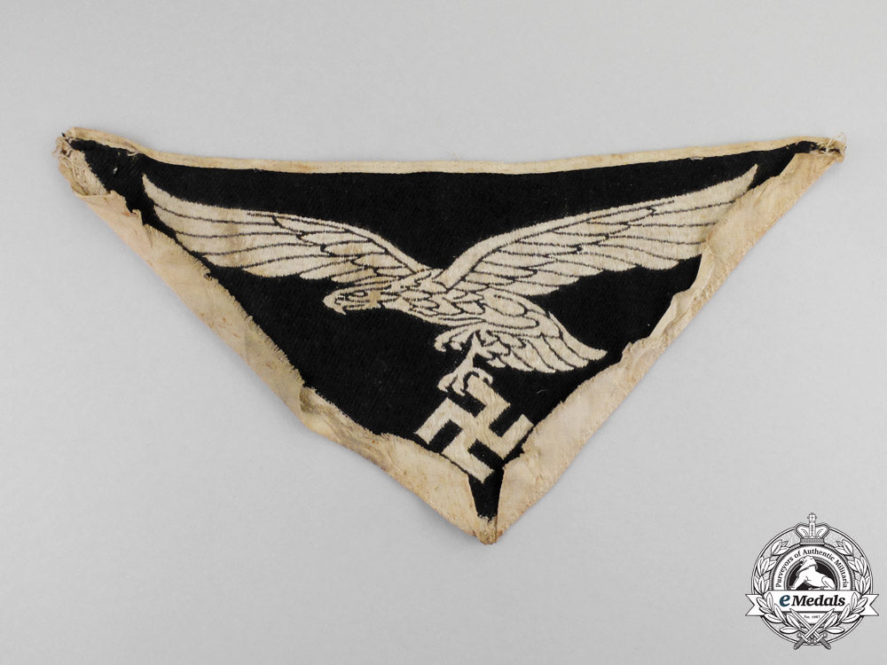 germany._a_luftwaffe_sports_shirt_eagle_insignia_dscf0323_1