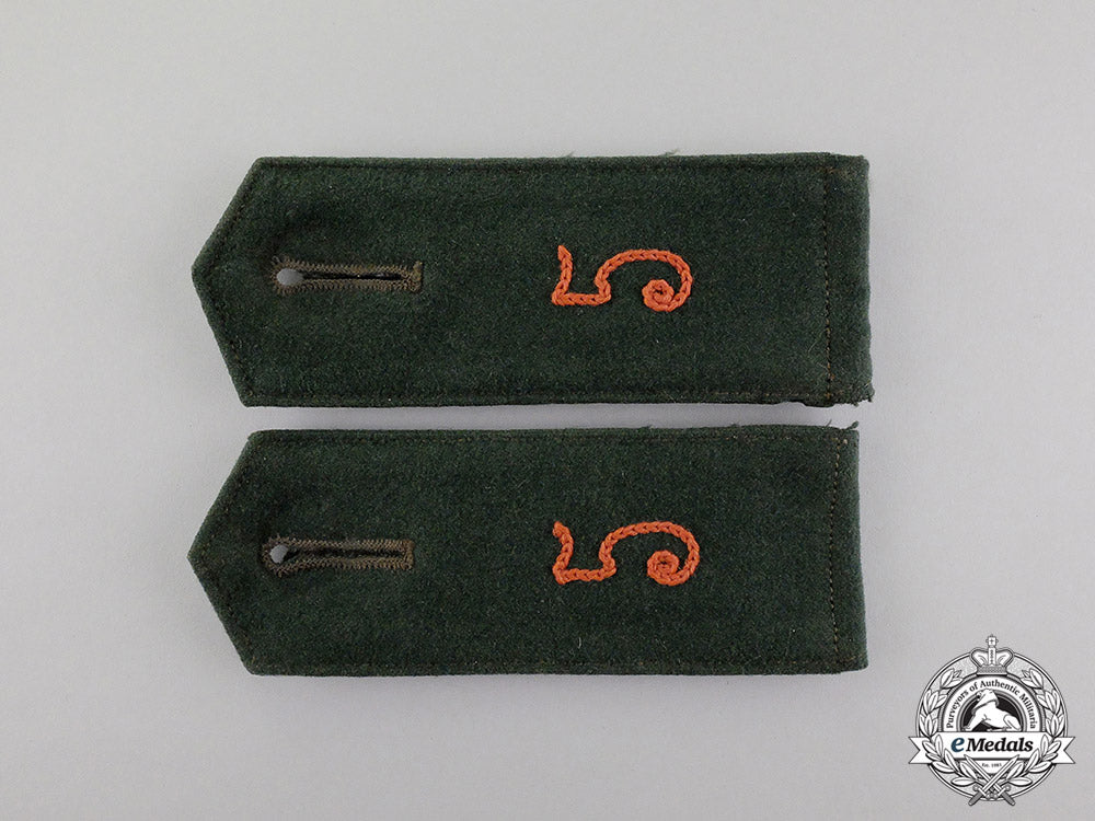 a_fine_matching_set_of_third_reich_period_transitional_shoulder_boards_dscf1074