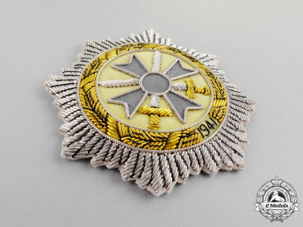 a_post_war_german_cross_in_silver;_cloth_version_dscf1214_1