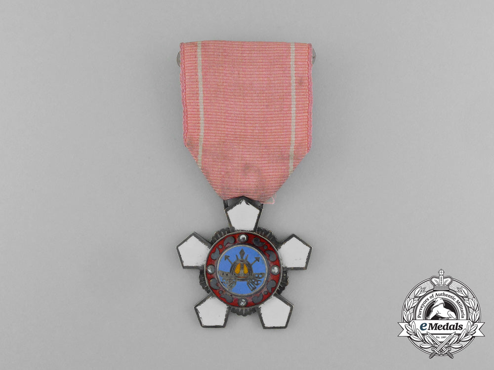 korea,_empire._an_order_of_military_merit,_fourth_class_dscf1459_2__1_1