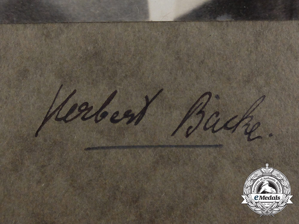 a_wartime_signed_photo_of_reich_minister_for_agriculture_and_ss-_obergruppenführer_herbert_backe_dscf2773_2_